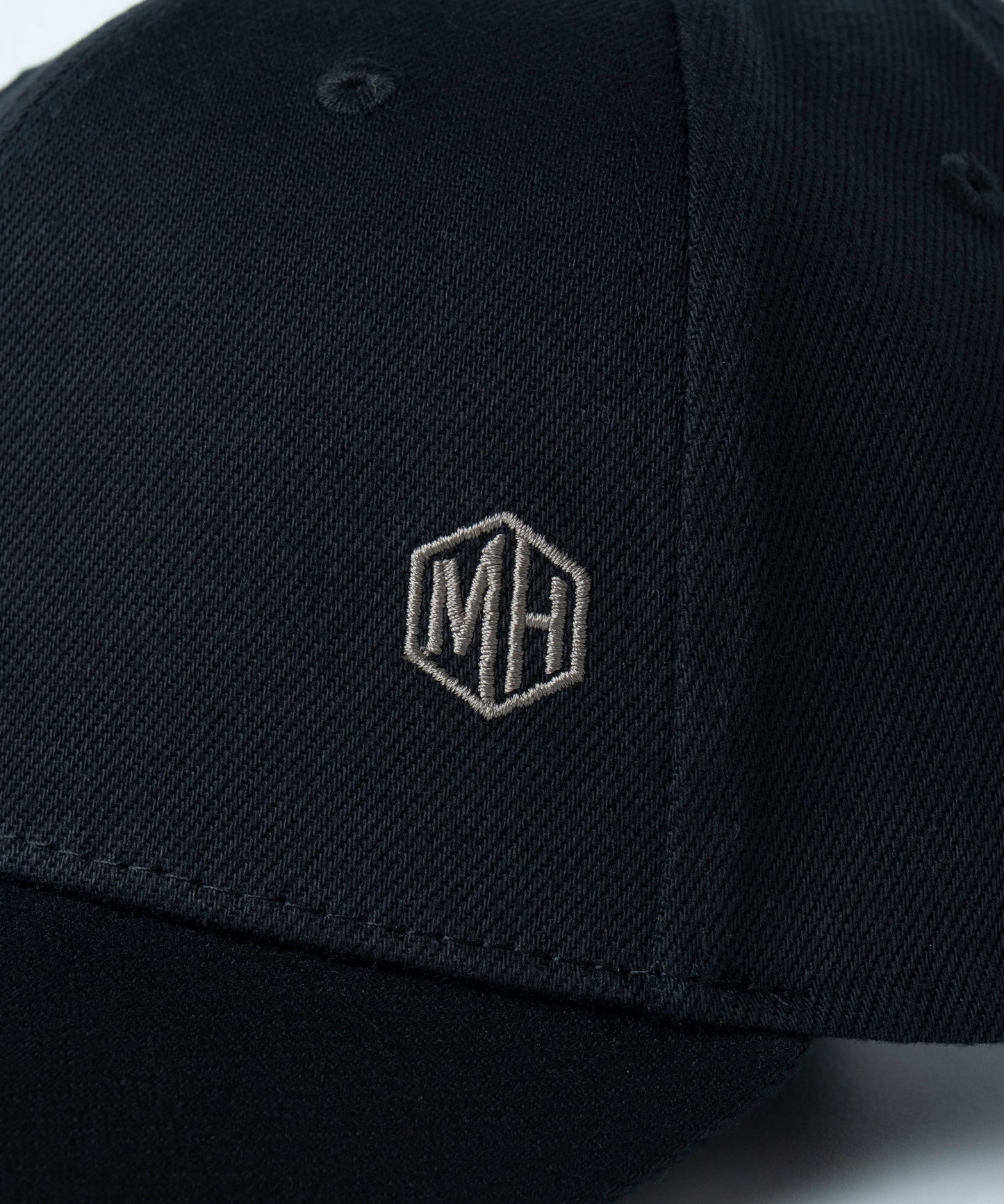 MH ONE POINT LOGO CAP