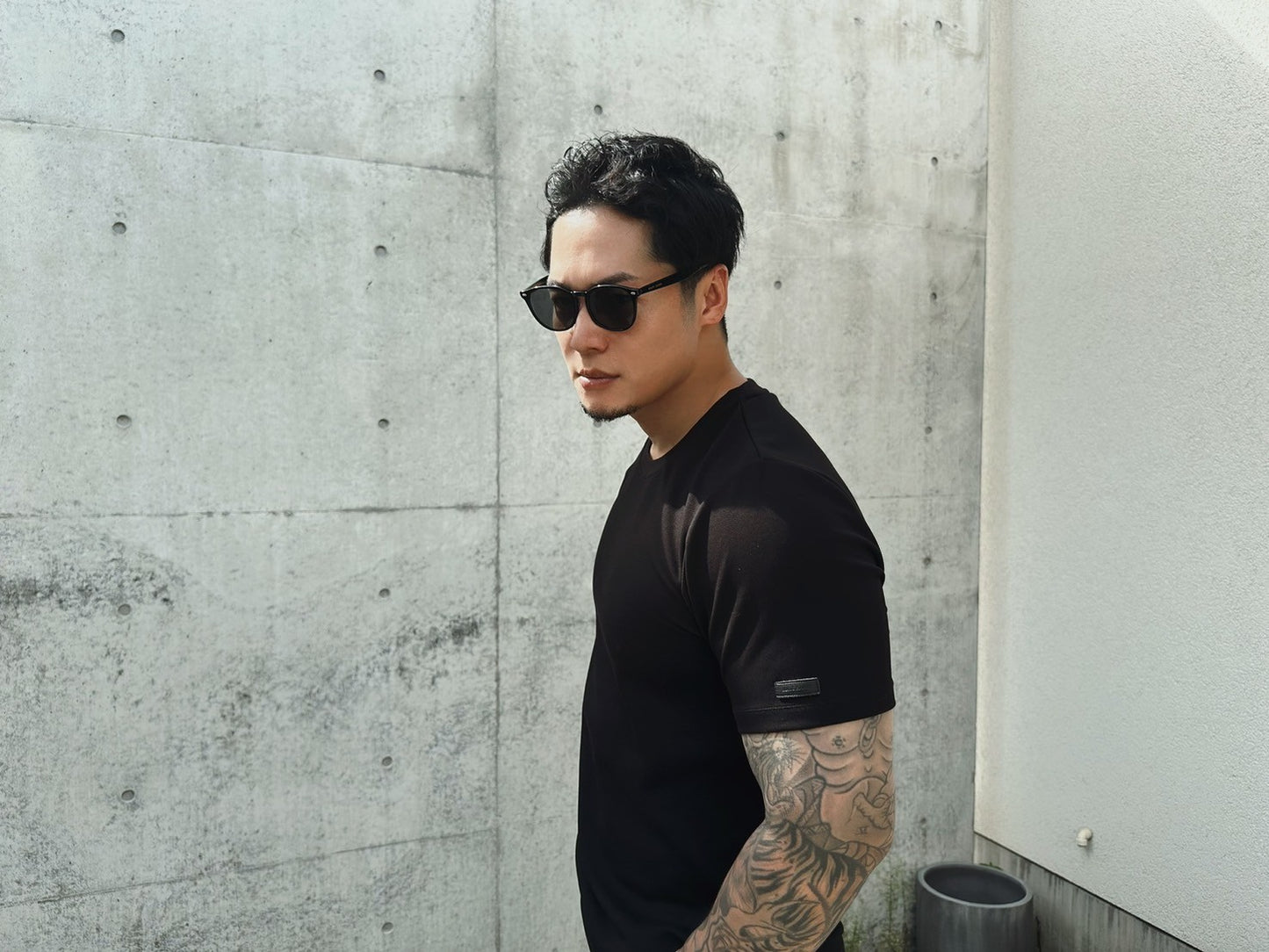 MHフィットシルエットTシャツ BLK