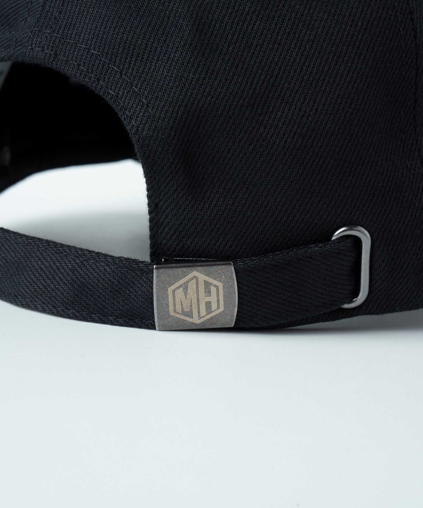 MAVE HAWK LOGO CAP