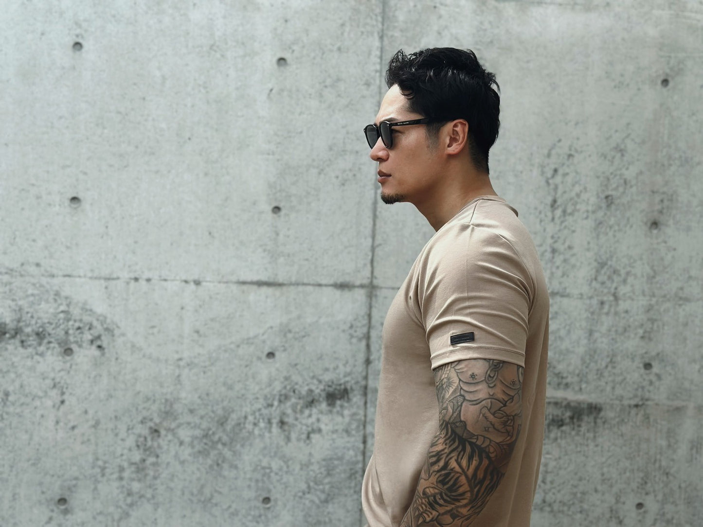 MHフィットシルエットTシャツ　BEG